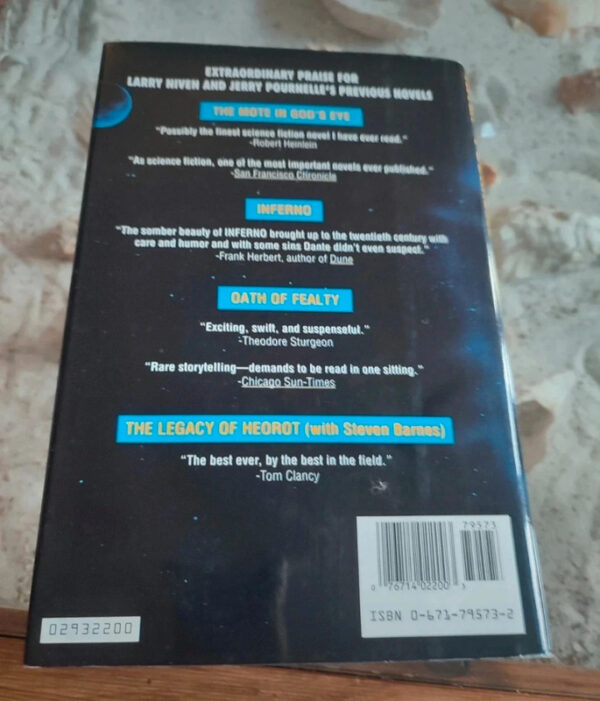 Larry Niven & Jerry Pournelle - The Gripping Hand - Afbeelding 2