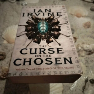 Ian Irvine - Curse on the Chosen