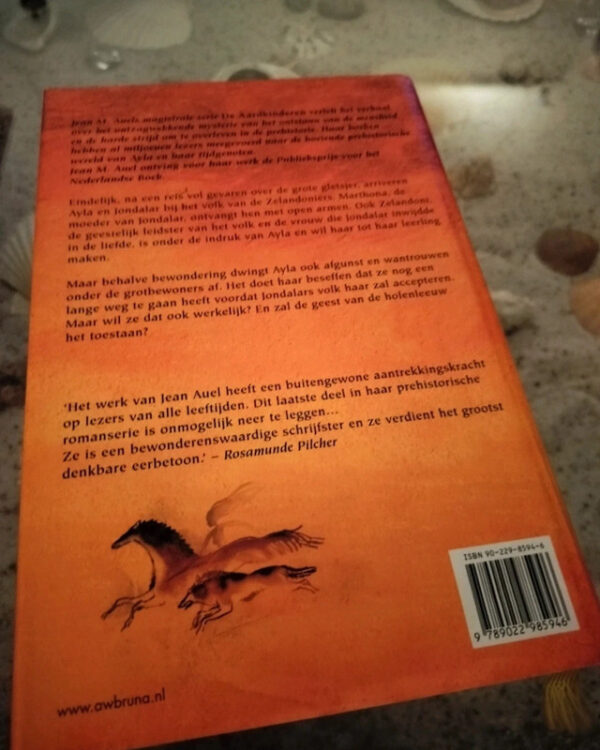 J.M. Auel - Een vuurplaats in steen - hardcover - Aardkinderen - Afbeelding 3