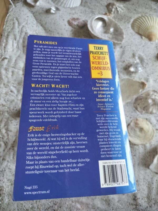 Terry Prachett - Schijfwereld omnibus 3 - Afbeelding 2