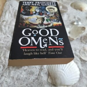 Terry Pratchett & Neil Gaiman - Good Omens
