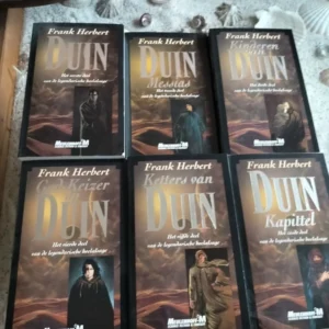 Frank Herbert - Duin serie - Zwarte Meulenhoff uitgave