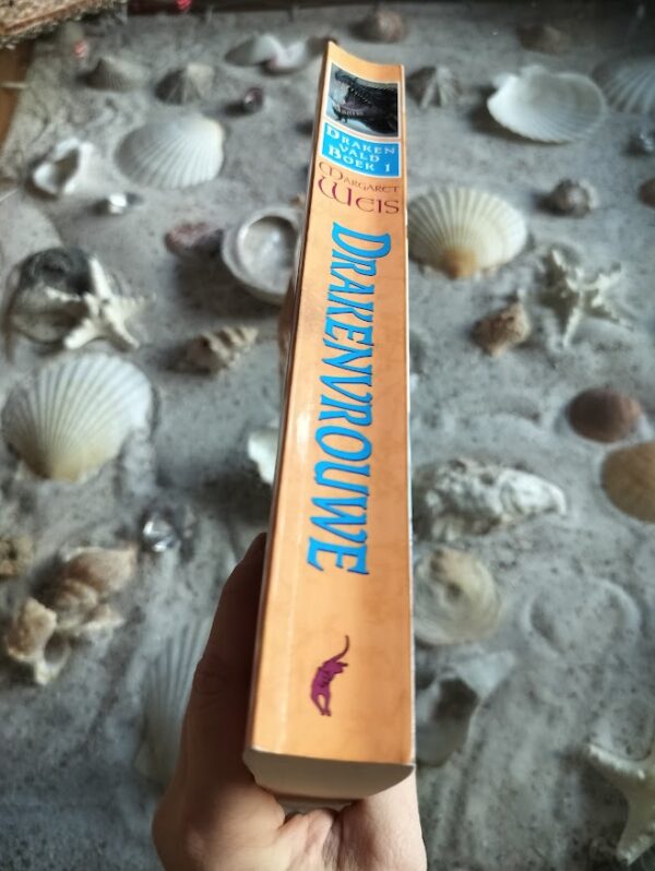 Margaret Weis - Drakevrouw - Drakevald deel 1