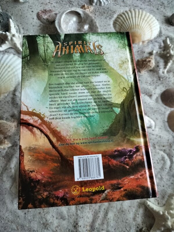 Brandon Mull - Op de Vlucht - Spirit Animals deel 2
