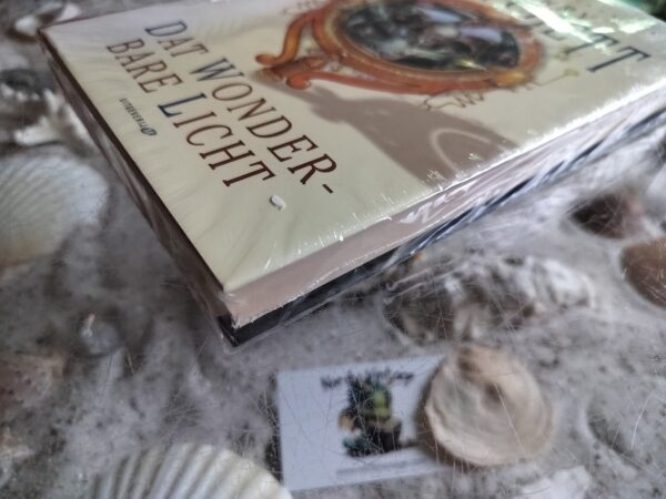 Terry Pratchett - Dat Wonderbare Licht - Schijfwereld deel 2