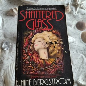 Elaine Bergstrom - Shattered Glass - English