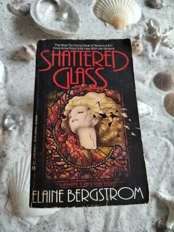 Elaine Bergstrom - Shattered Glass - English