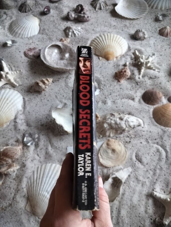Karen. E. Tayler - Blood Secrets - Vampire Legacy deel 1 - English
